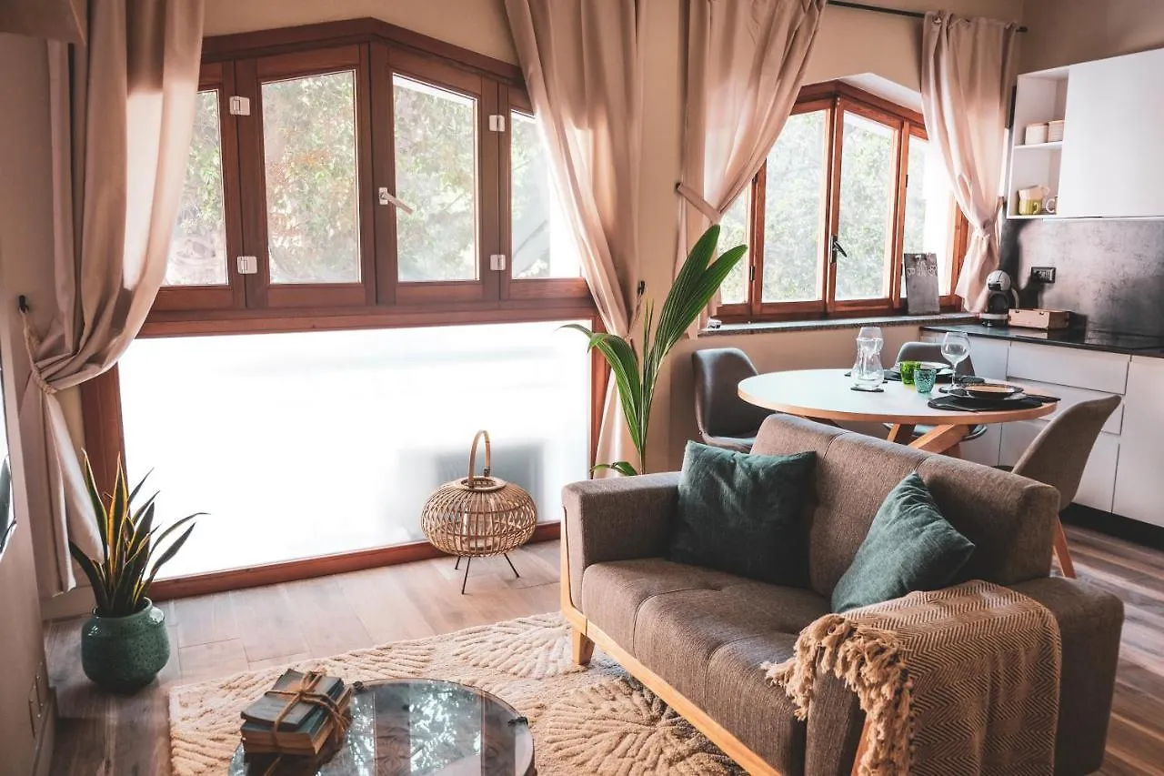 Suite Yenne 2 كالياري 0*,  إيطاليا